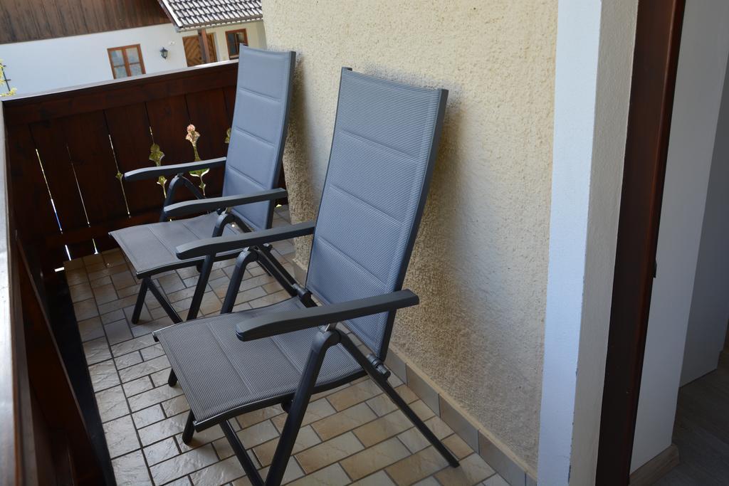 Appart Weisse Urlauben Am Wolfgangsee 圣吉尔根 外观 照片